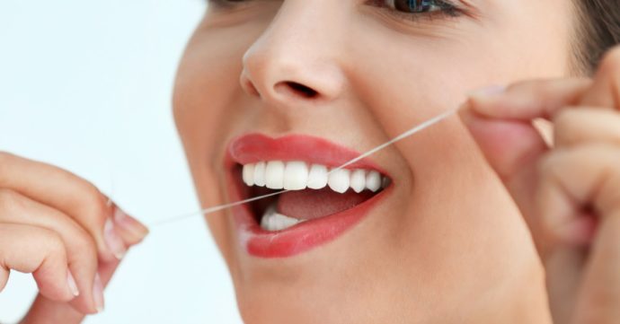 Best dental floss top 10 products in the market